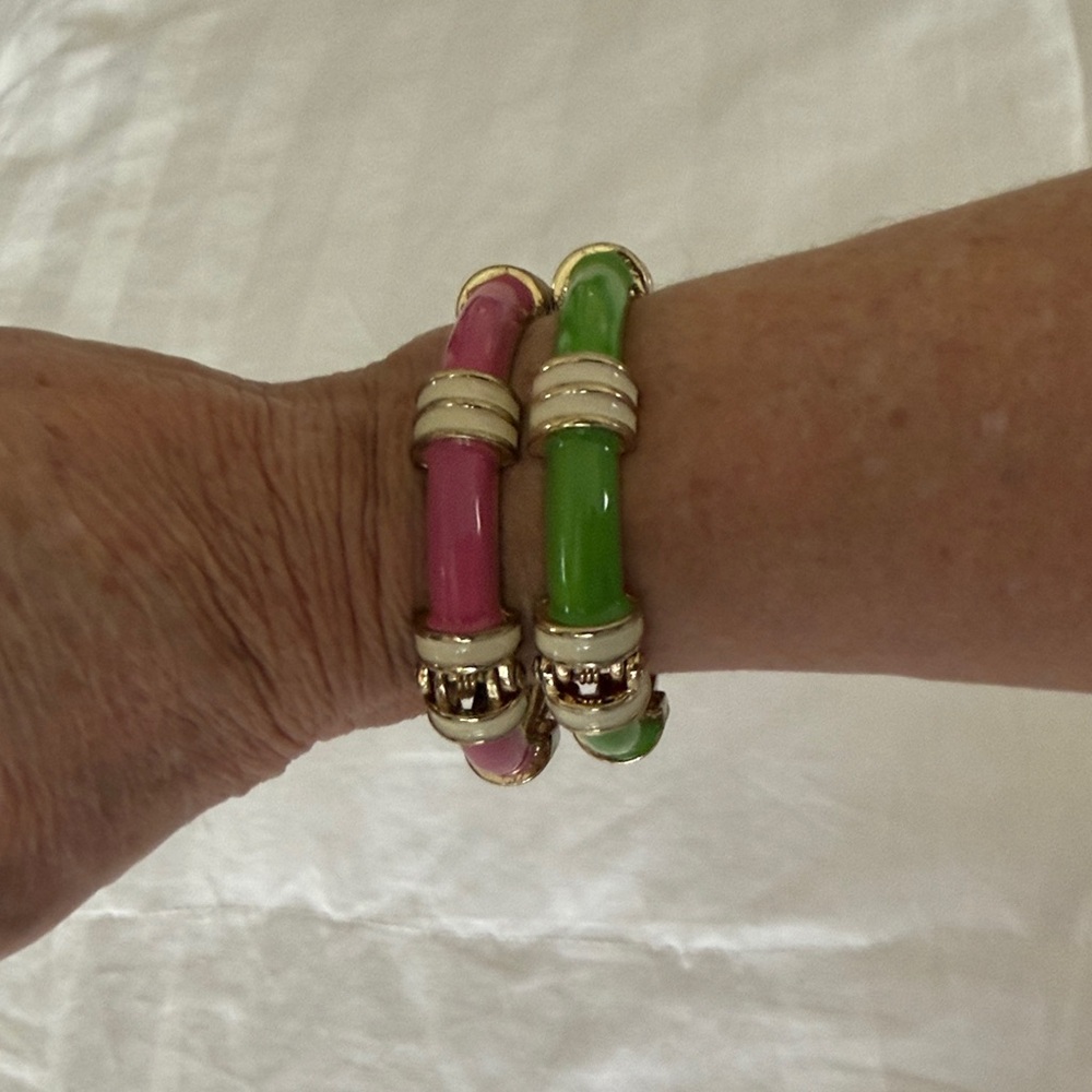 Elegant Pink and Green Bangle Set